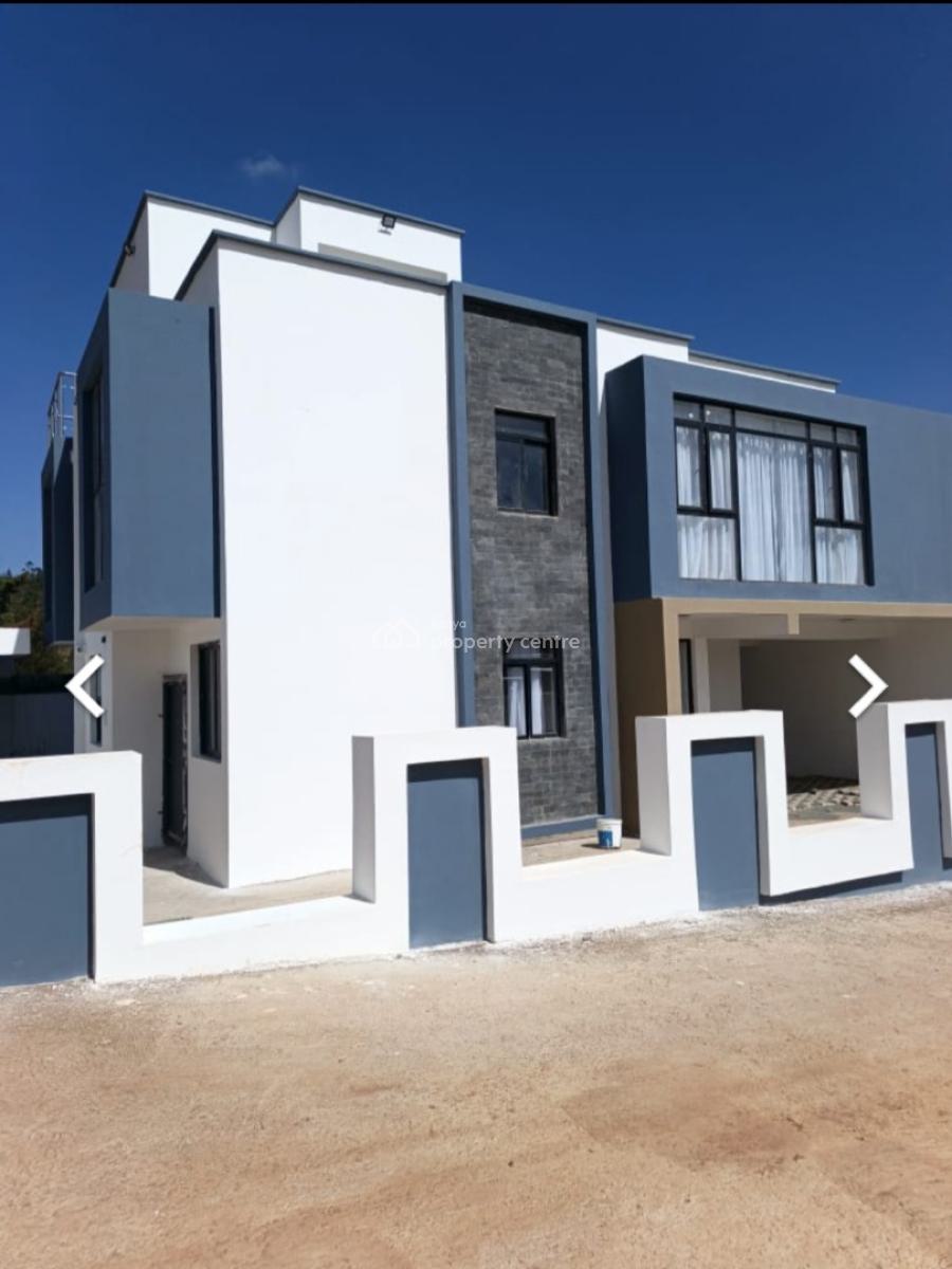 Contemporary 5bedroom Maisonette All Ensuite with Dsq and Pool, 500 Meters From Tarmac Rd, Kikuyu, Kiambu, House for Sale