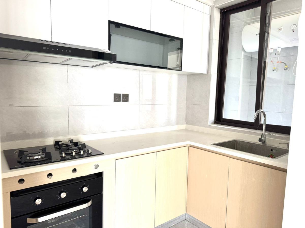 Three (3) Bedroom Two (2) Ensuite Apartment with a Staff Quarter, Ngong Road, Kilimani, Nairobi, Apartment for Sale