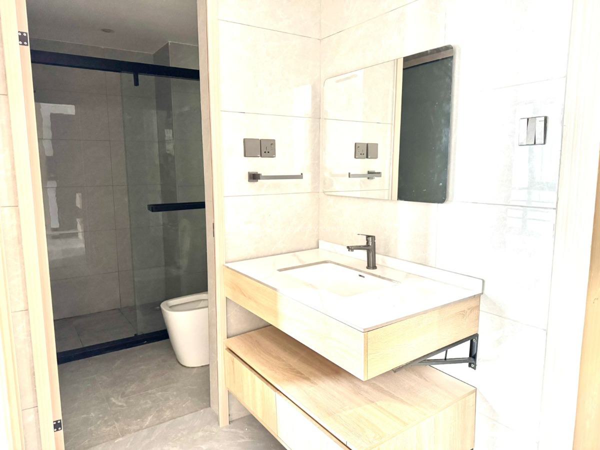 Three (3) Bedroom Two (2) Ensuite Apartment with a Staff Quarter, Ngong Road, Kilimani, Nairobi, Apartment for Sale