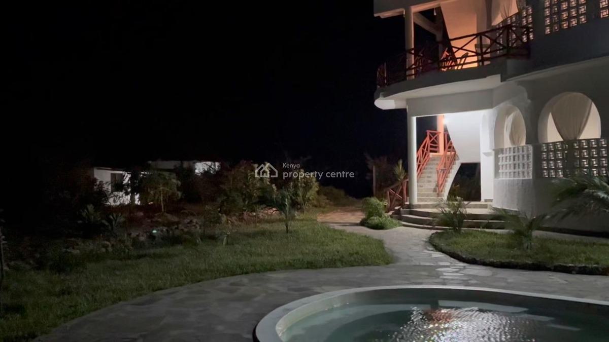 Fully Furnished Villa Near The Beach, Mayungu Beach, Malindi Town, Kilifi, Detached Duplex for Rent