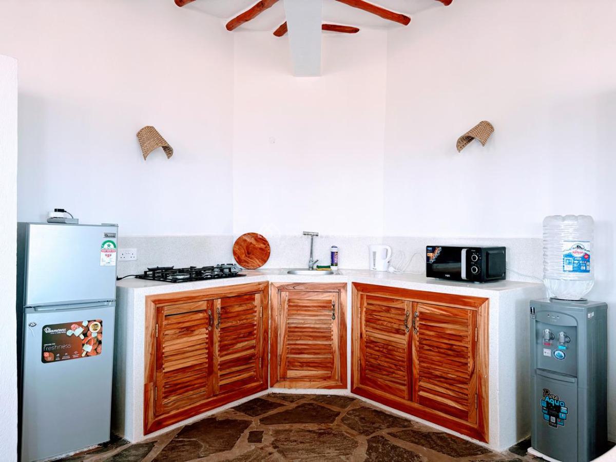 Fully Furnished Villa Near The Beach, Mayungu Beach, Malindi Town, Kilifi, Detached Duplex for Rent
