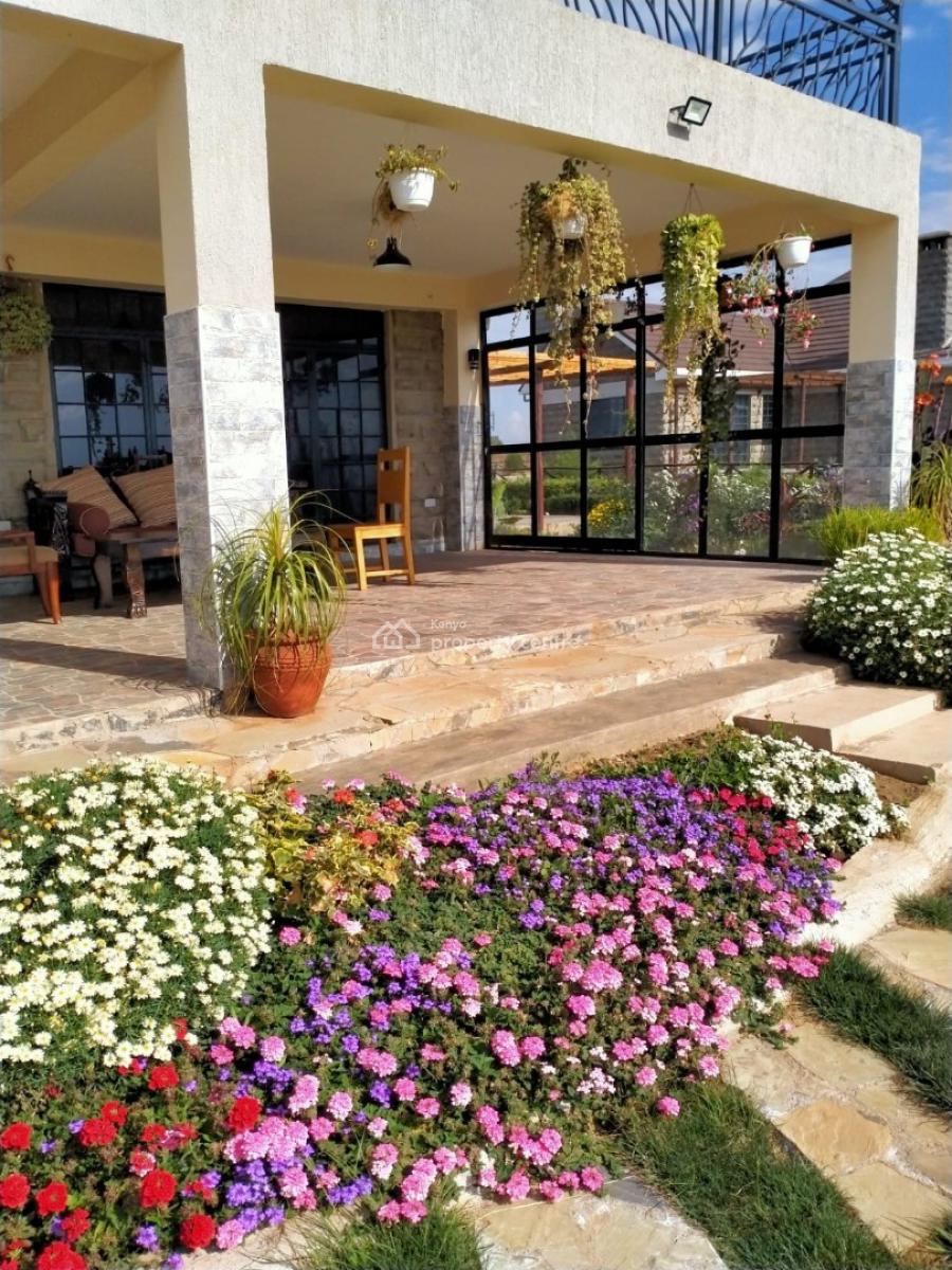 4 Bedroom House Ensuite in Naivasha Moi South Lake Road  on a, Naivasha Moi South Lake Rd, Naivasha East, Nakuru, Townhouse for Sale