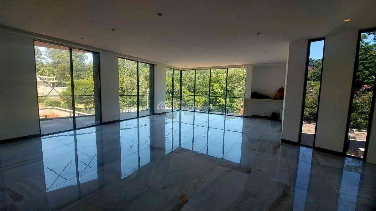 5 Bedroom Plus 2dsqs Villa in Nyari, Red Hill Road, Loresho, Westlands, Nairobi, Townhouse for Sale