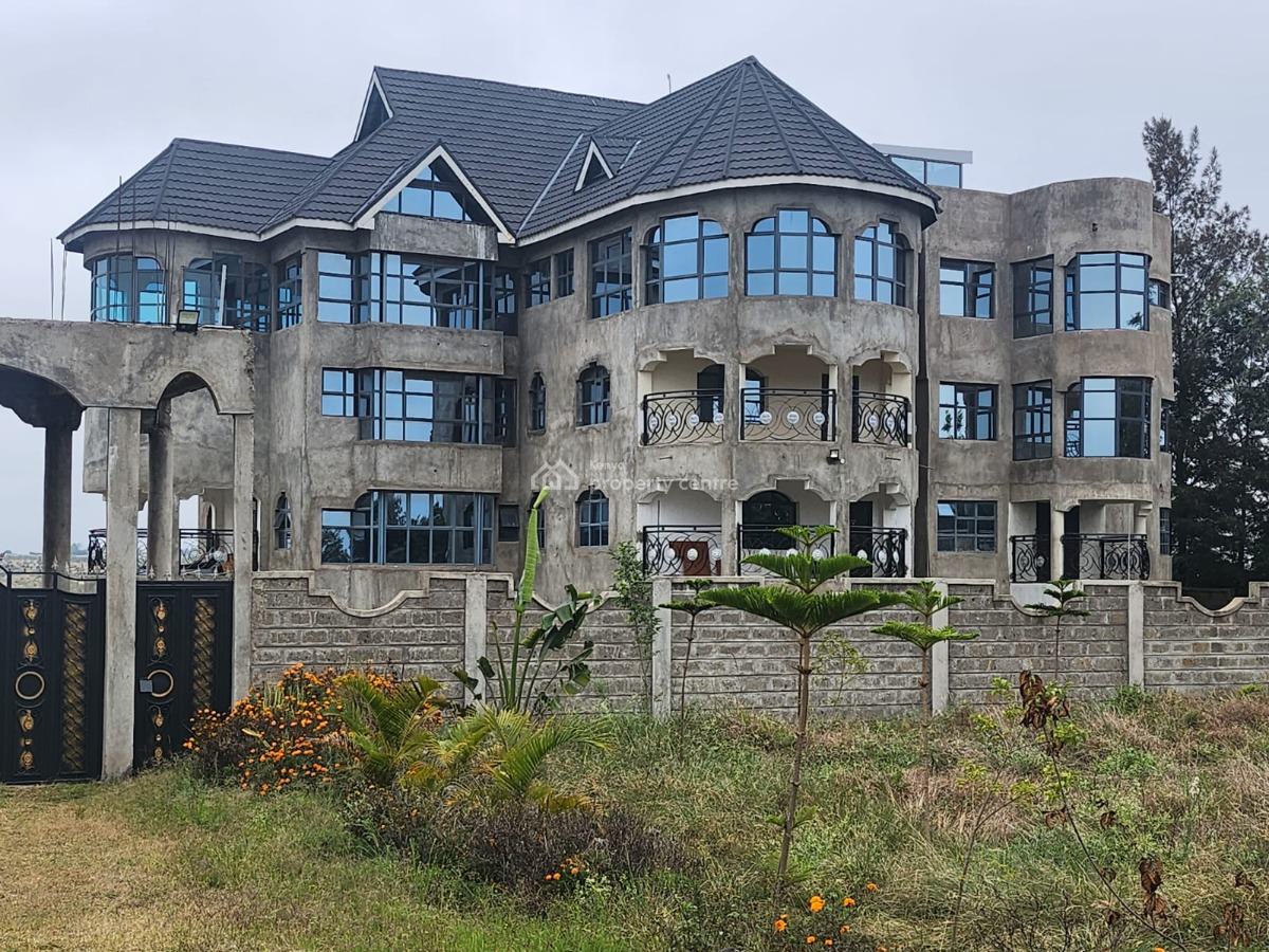 Prime Property: 8 Acres with a 10 Bedrooms Mansion+ Swimming Pool, Kiserian-isinya Road, Ongata Rongai, Kajiado, House for Sale
