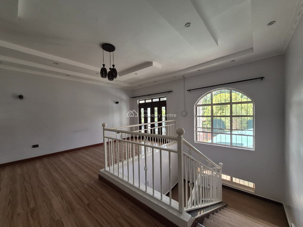 7 Bedroom House Plus Dsq in Muthaiga North at Kshs 400k per Month, Muthaiga North, Muthaiga North, Muthaiga, Nairobi, Townhouse for Rent