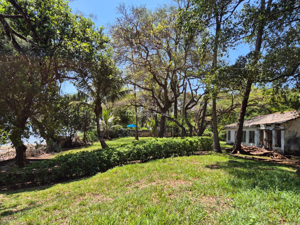 2 Acres Beach Front Property in New Nyali  Kshs. 150m, Nyali, Nyali, Mombasa, Mixed-use Land for Sale