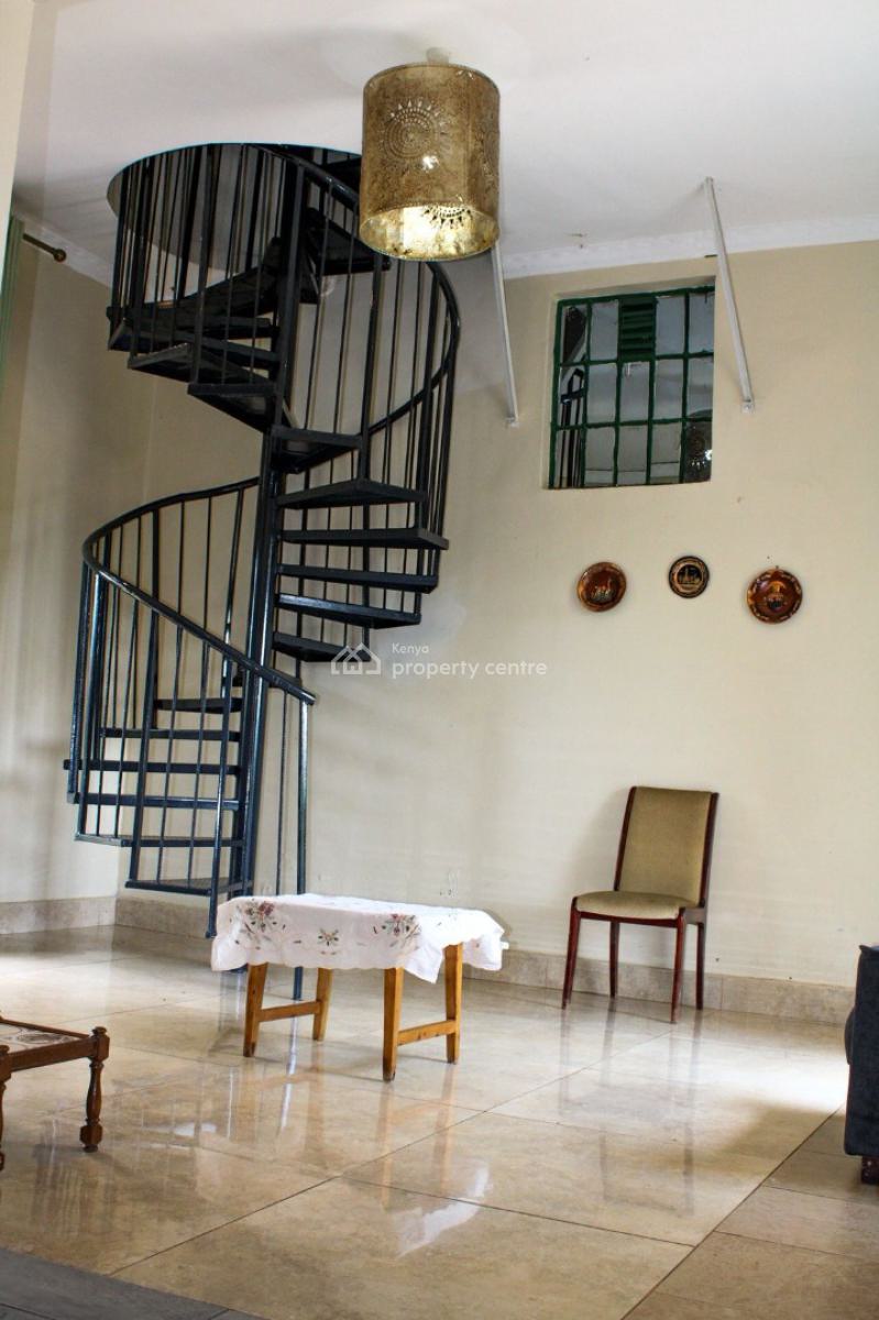 Gorgeous 3 Bedrooms Bungalow with an Attic & Well Manicured Garden, Mambo Leo, West Kisumu, Kisumu, House for Sale