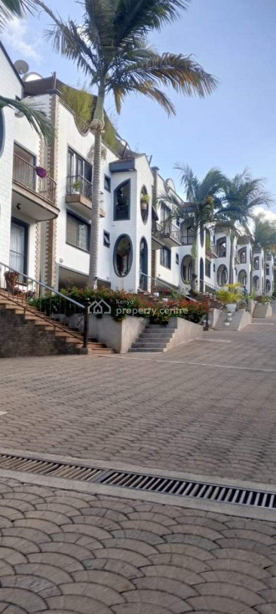 5 Bedroom Townhouse in Spring Valley, Spring Valley, Nairobi, Townhouse for Sale