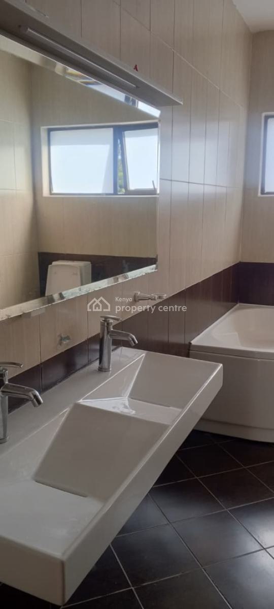 5 Bedroom Townhouse in Spring Valley, Spring Valley, Nairobi, Townhouse for Sale