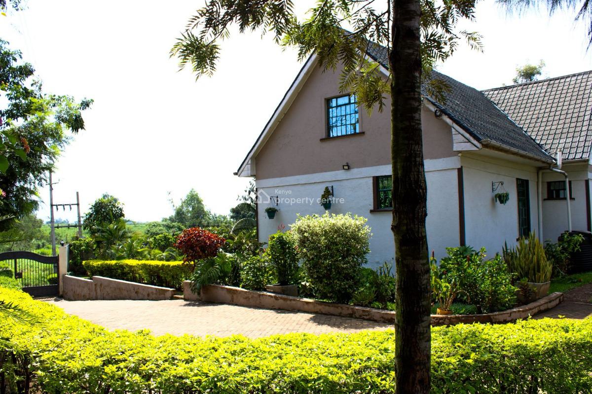 a Gorgeous 3 Bedroom House Sitting on 0.15ha, Mamboleo, Central Kisumu, Kisumu, Detached Bungalow for Sale