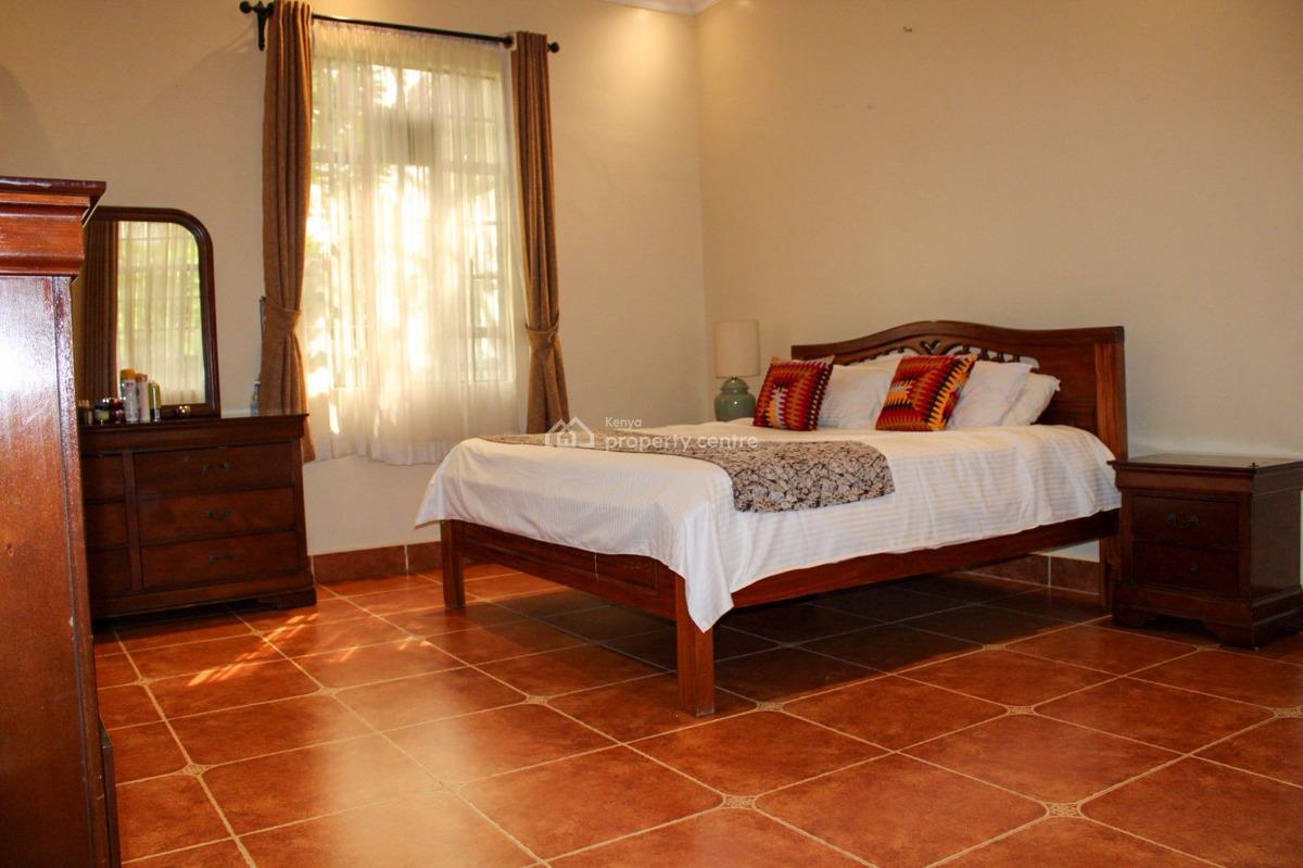 a Gorgeous 3 Bedroom House Sitting on 0.15ha, Mamboleo, Central Kisumu, Kisumu, Detached Bungalow for Sale