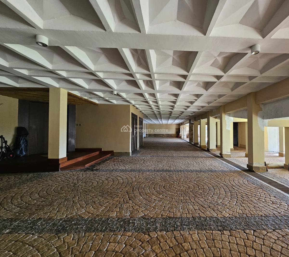 Luxurious 9 Bedroom Property Sitting on 0.8 Acres., Lavington, Nairobi, House for Sale