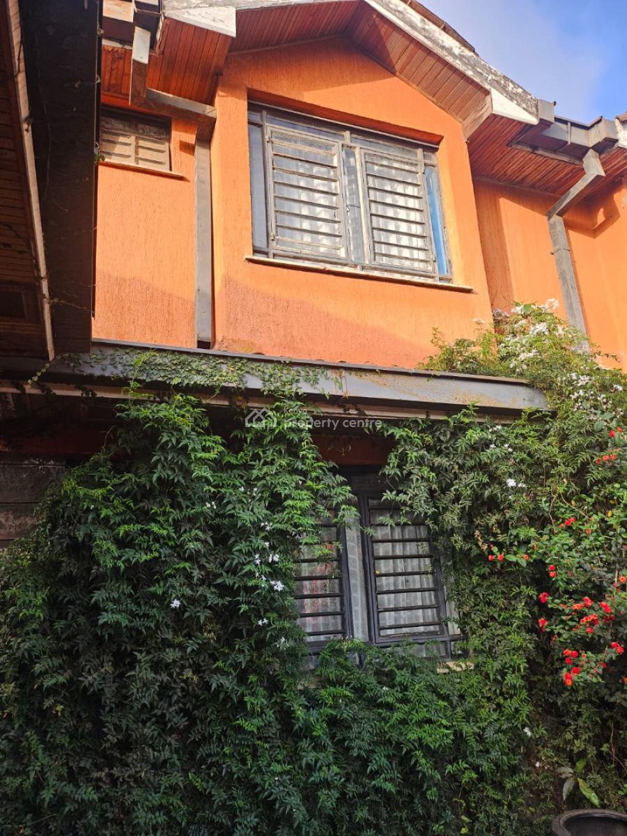 4bedroom All Ensuite Townhouse with Dsq 200m From Tarmac, 200m From Tarmac in Sigona Kikuyu., Kikuyu, Kiambu, House for Sale