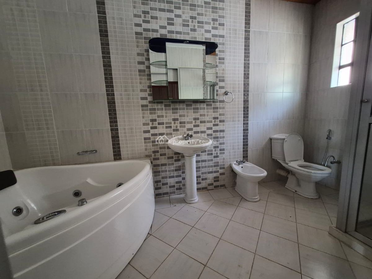 Elegant 5-bedroom Plus Dsq Townhouse in Lavington, Lavington, Lavington, Nairobi, House for Rent