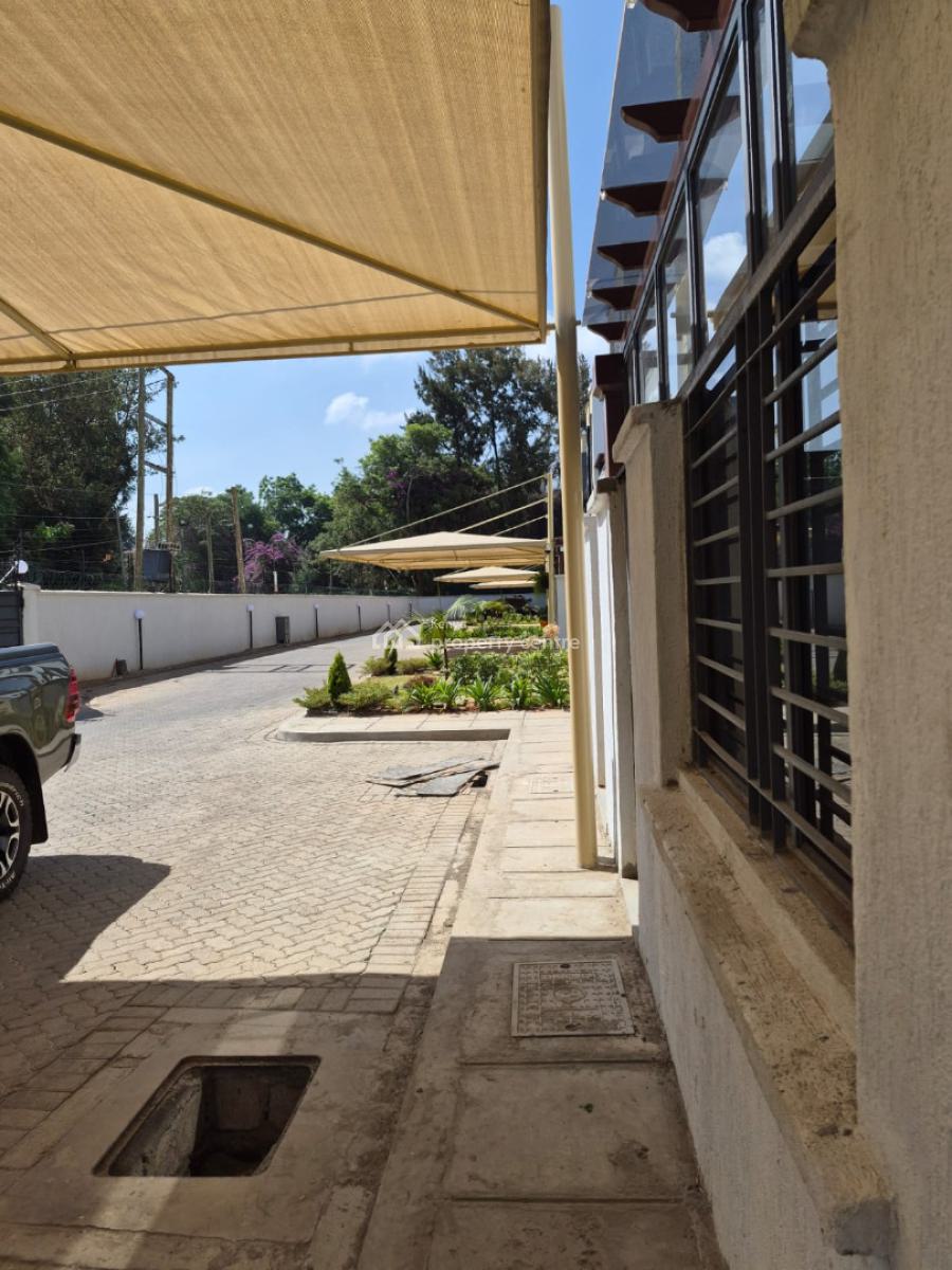 Luxurious Modern 4 Bedroom Plus Dsq Townhouse in Lavington, Lavington, Lavington, Nairobi, House for Rent