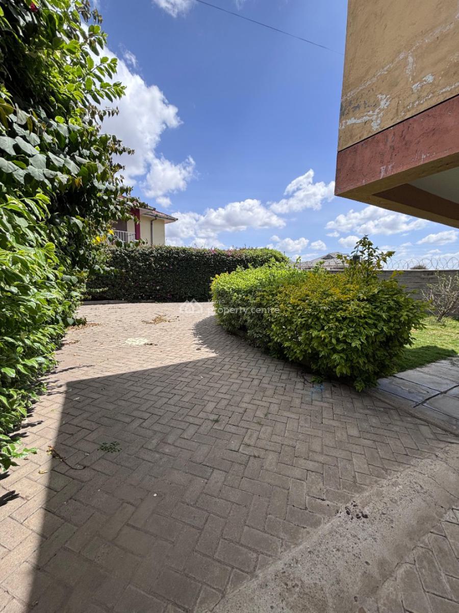 Spacious 4-bedroom Maisonette + Sq, Yukos, Kitengela, Kajiado, Townhouse for Rent