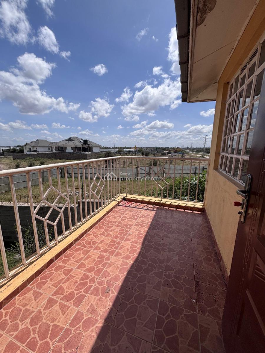 Spacious 4-bedroom Maisonette + Sq, Yukos, Kitengela, Kajiado, Townhouse for Rent