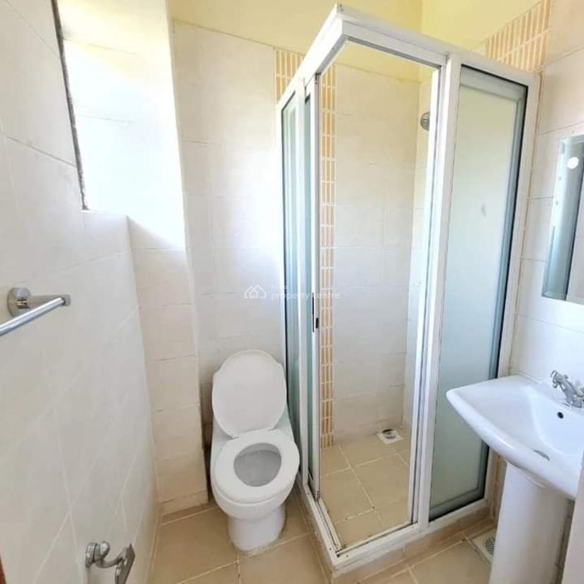 Unfurnished 3 Bedroom By Sq, Kilimani, Nairobi, Apartment for Rent