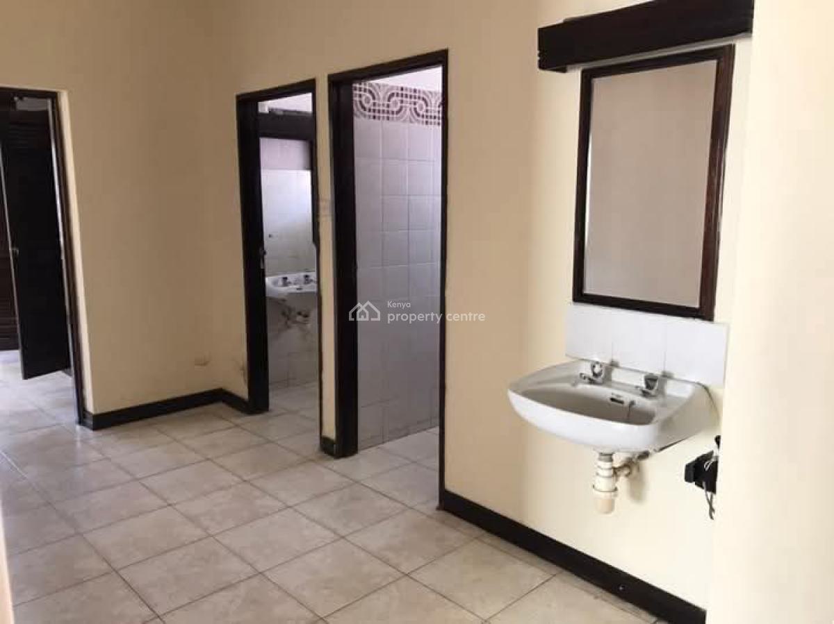 Spacious 3 Bedroom Master Ensuite Apartment Near Beach, Behind Citymall, Nyali, Mombasa, Apartment for Rent