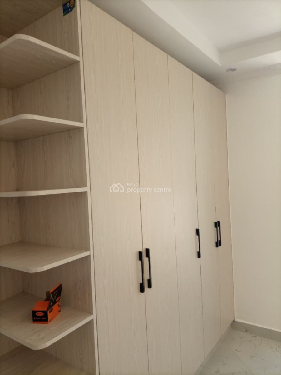 3 Bedroom House with Dsq All Ensuite Mugutha Has a Study Room, Ruiru, Ruiru, Kiambu, Townhouse for Sale