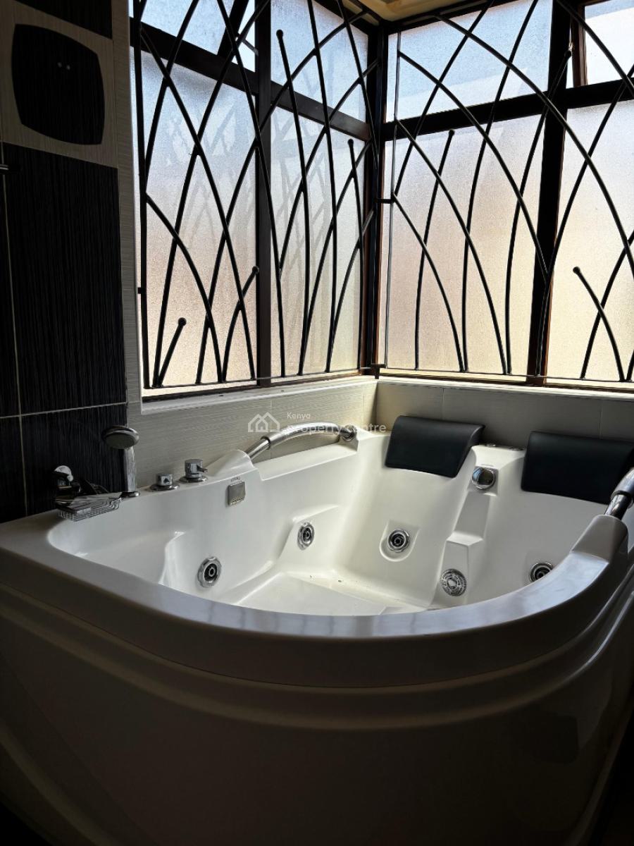 Elegant 3 Bedrooms Apartment with Dsq, Dennis Pritt Road, Kilimani, Nairobi, Apartment for Rent