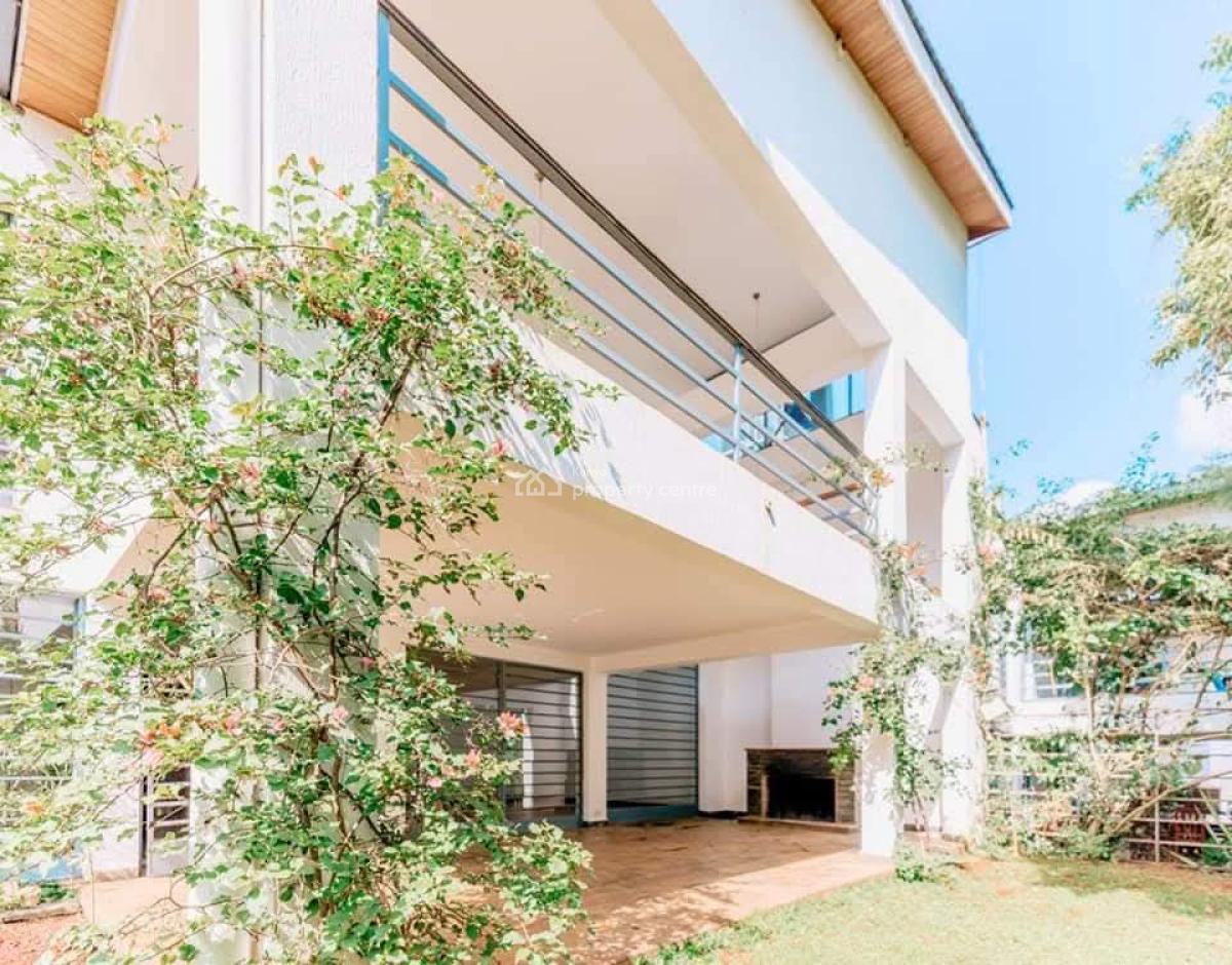 Contemporary 4 Bedrooms All-en-suite Townhouse, Lavington, Nairobi, House for Rent
