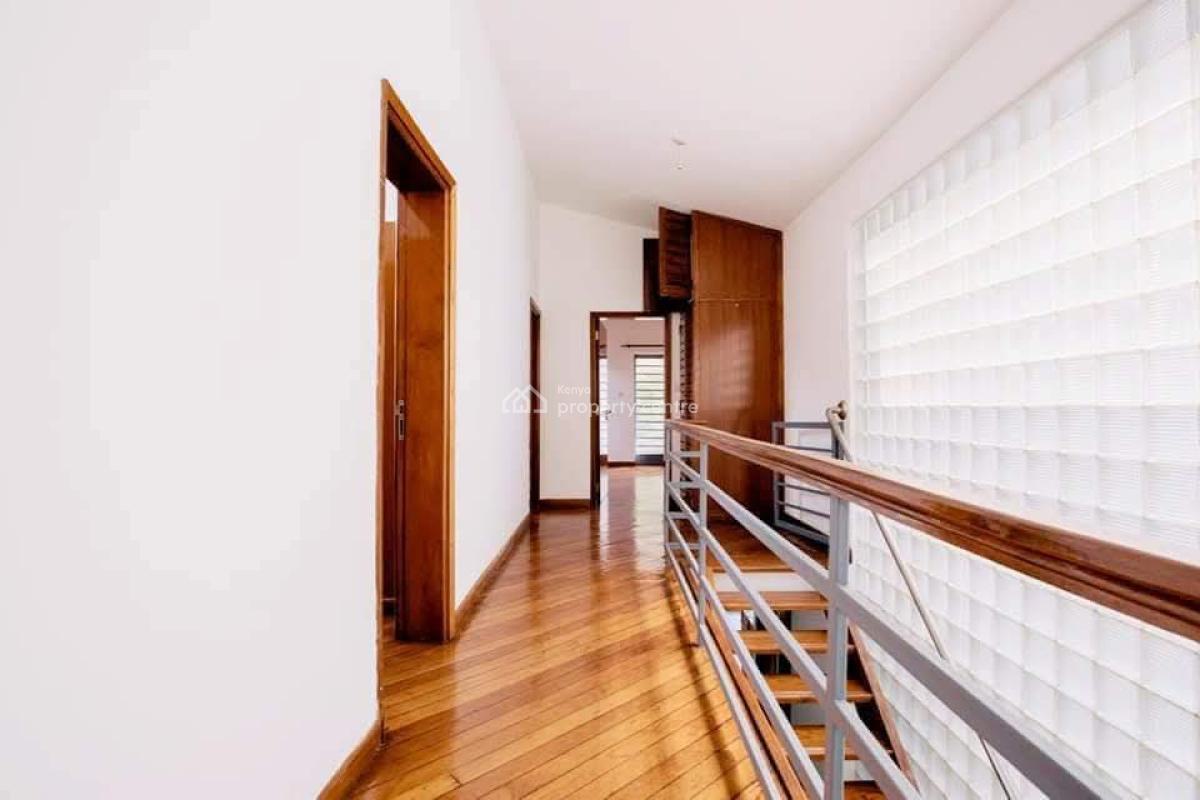 Contemporary 4 Bedrooms All-en-suite Townhouse, Lavington, Nairobi, House for Rent