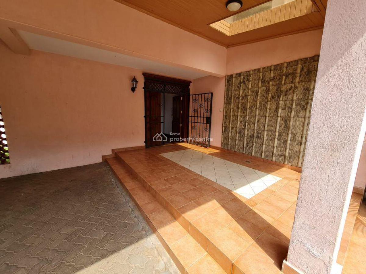 Elegant 4 Bedrooms Townhouse + Dsq, Lavington, Nairobi, House for Rent