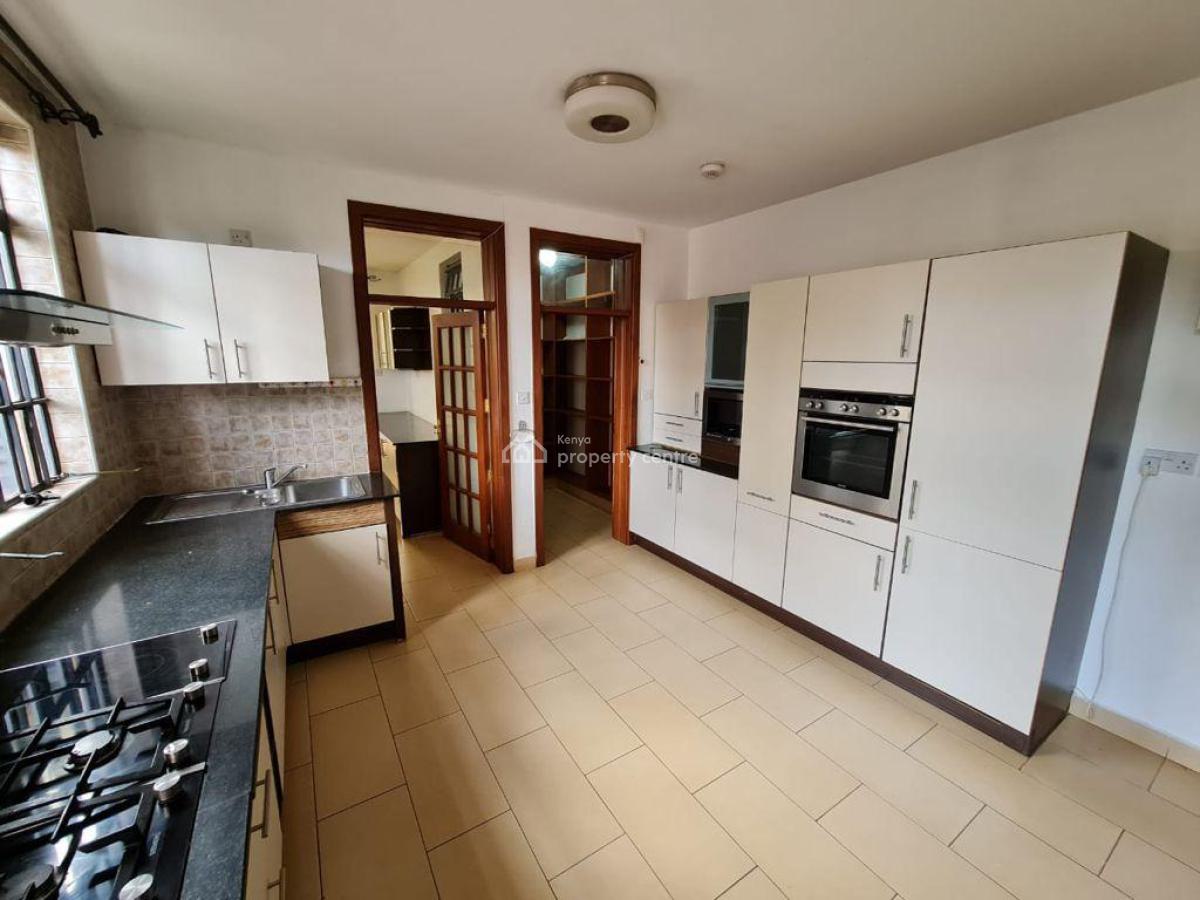Elegant 4 Bedrooms Townhouse + Dsq, Lavington, Nairobi, House for Rent