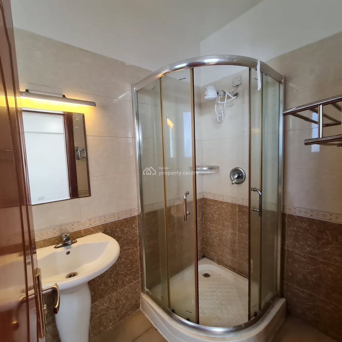 Spacious 4 Bedrooms Apartment + Dsq, Lavington, Nairobi, Apartment for Rent