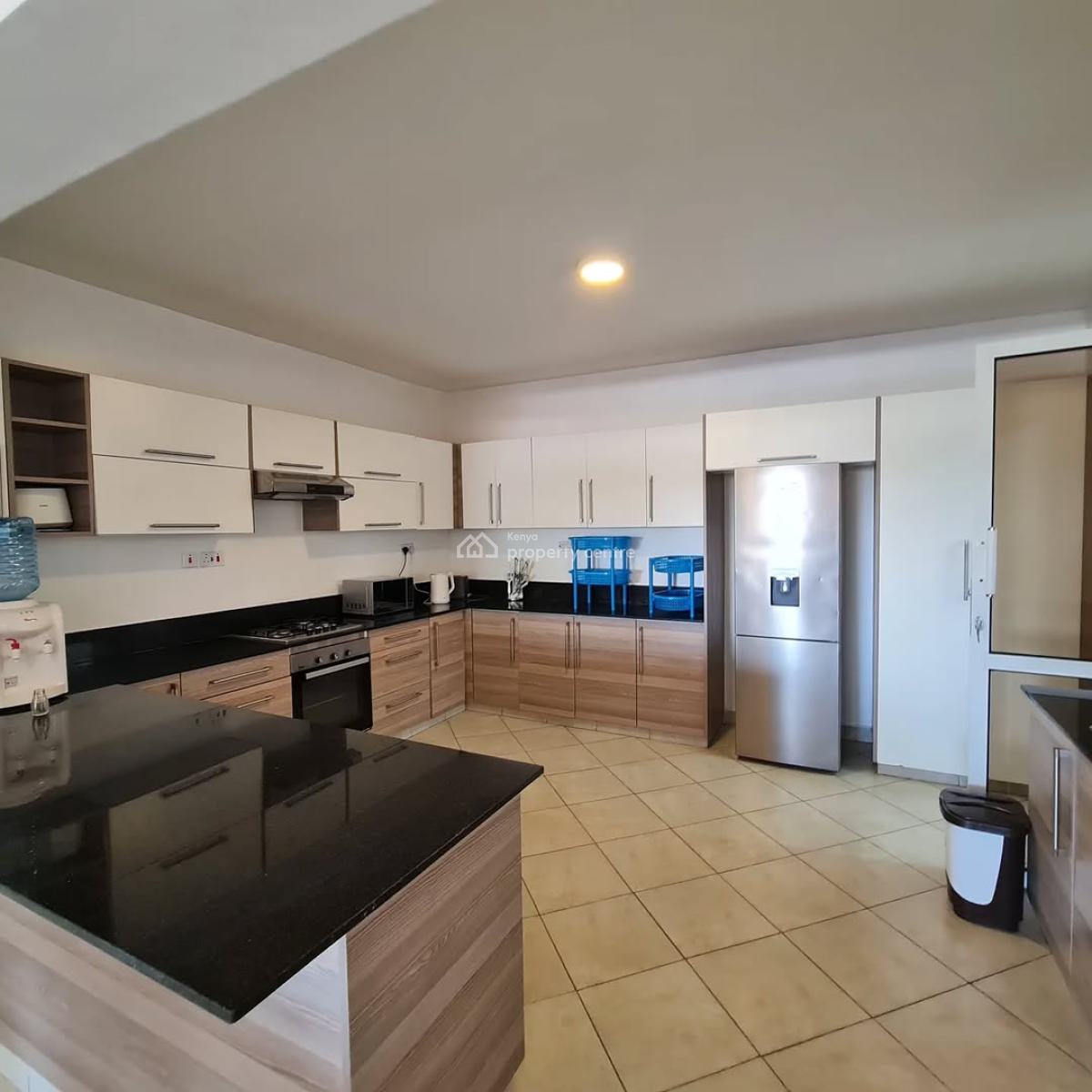 Furnished 2 Bedrooms All Ensuite Apartment + Dsq, Westlands, Nairobi, Apartment for Rent