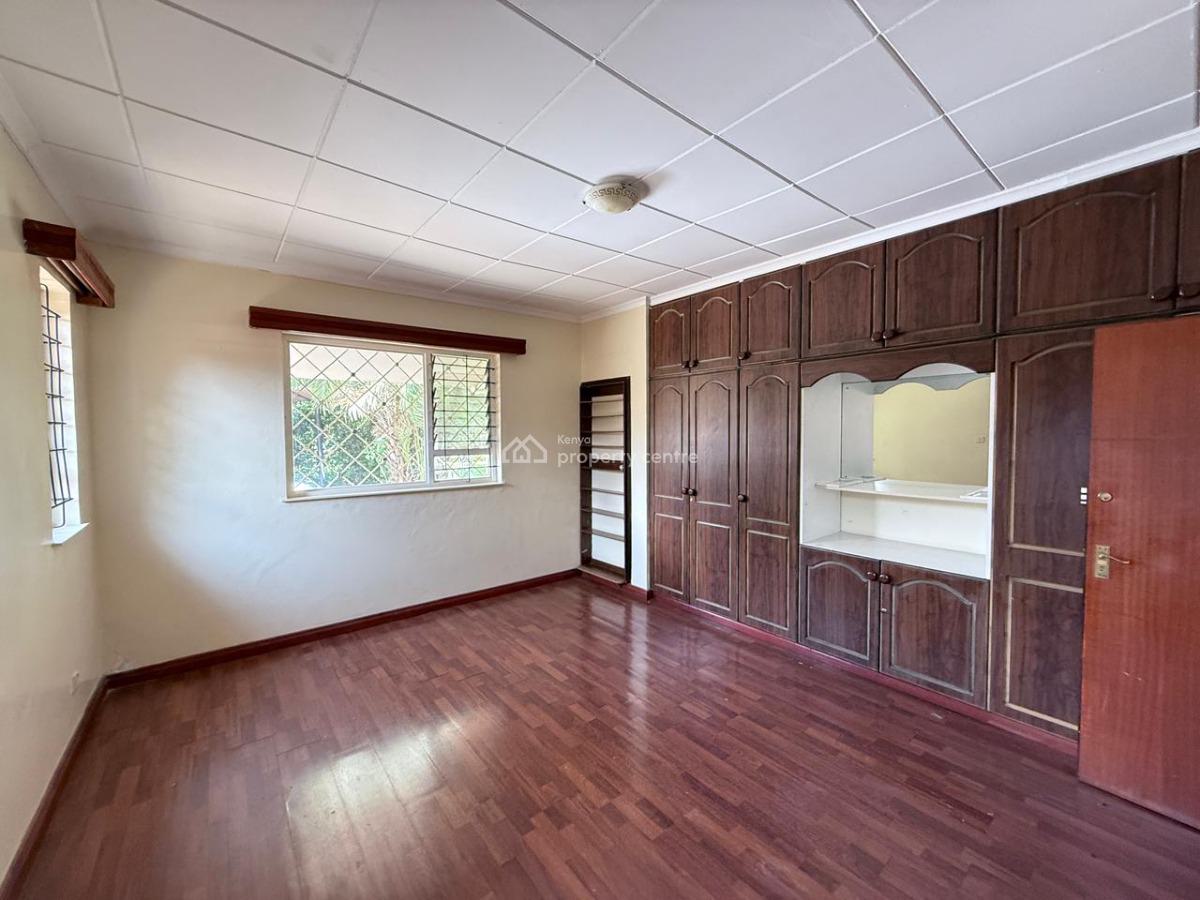 Spacious 8 Bedrooms House + Dsq and a Detached 3 Bedrooms  Guestwing, Lavington, Nairobi, House for Rent