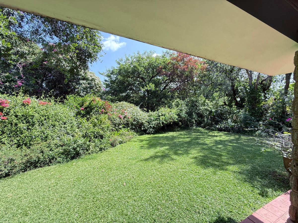 Rustic 5 Bedrooms House on 0.9 Acres, Old Muthaiga, Muthaiga, Nairobi, House for Sale