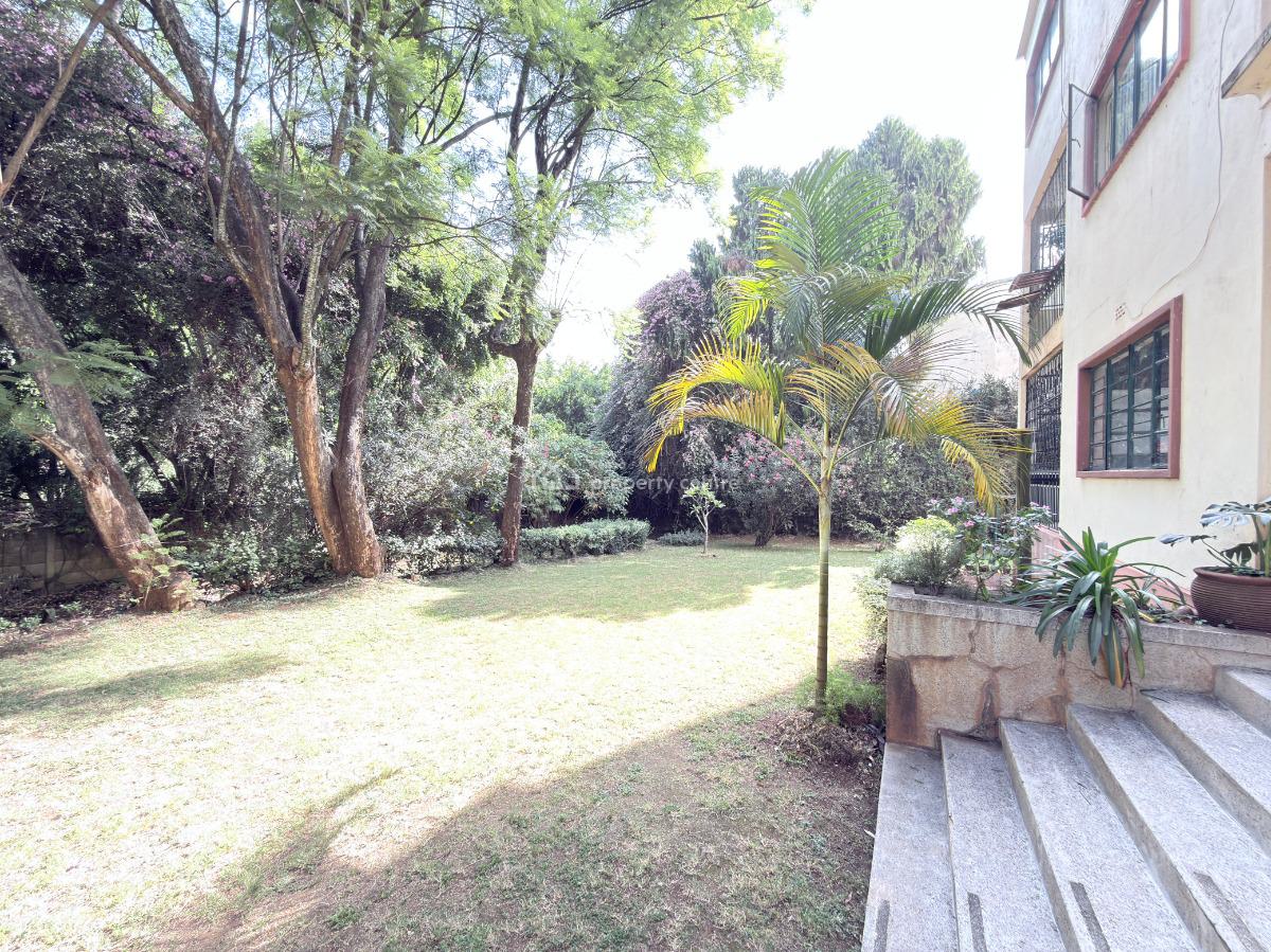 Old-charm Spacious 2 Bedrooms Apartment, Dennis Pritt Road, Kilimani, Nairobi, Apartment for Rent