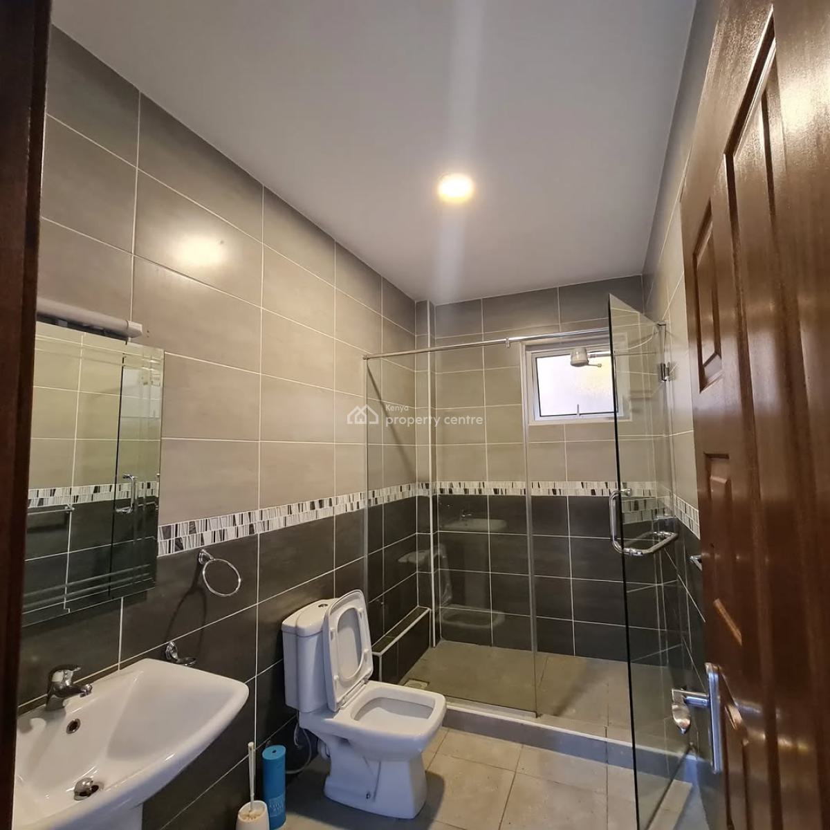 2 Bedrooms All Ensuite Apartment + Dsq, Westlands, Nairobi, Apartment for Rent