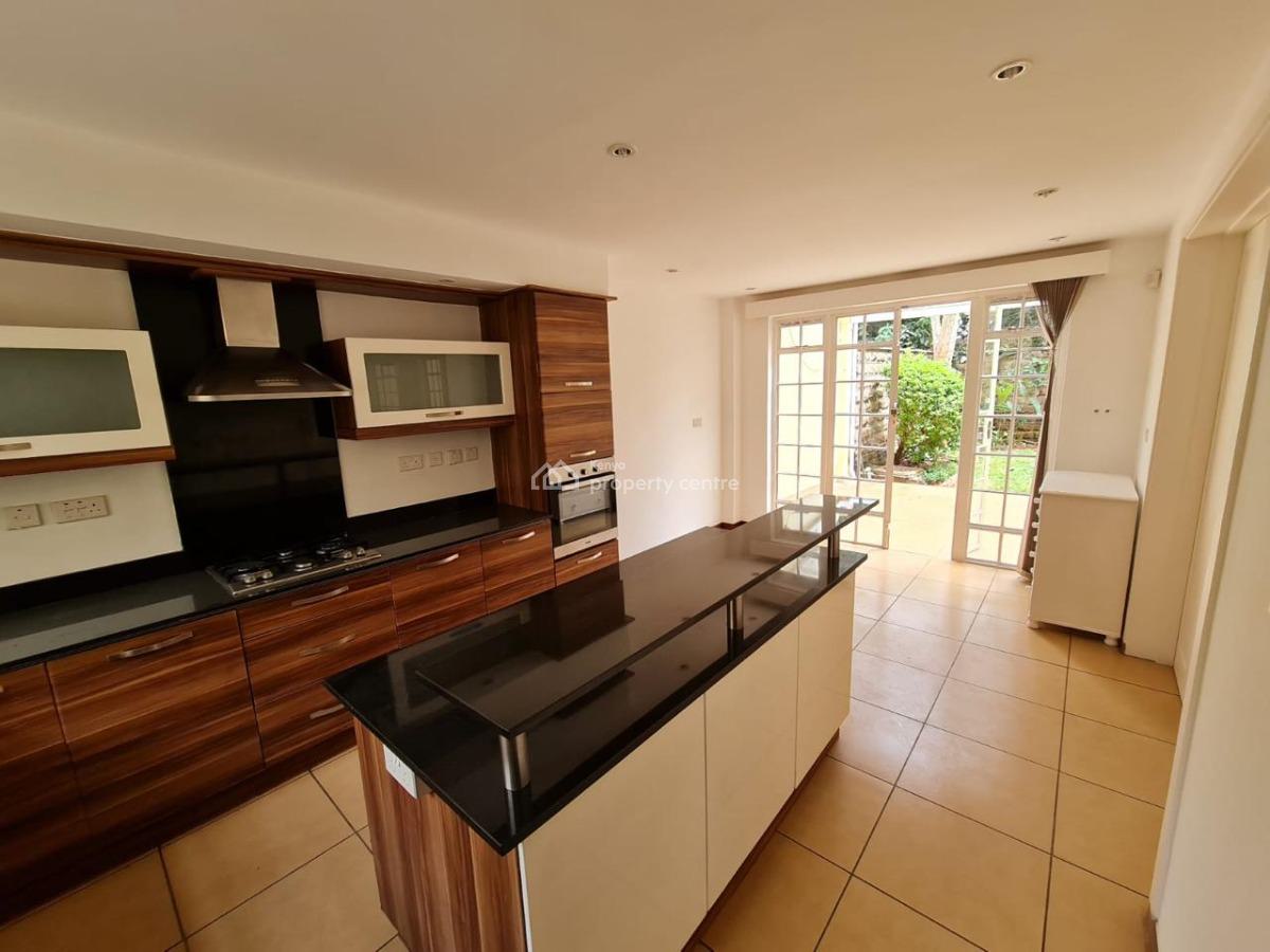 Elegant 5 Bedrooms All-en-suite Townhouse, Spring Valley, Nairobi, House for Rent