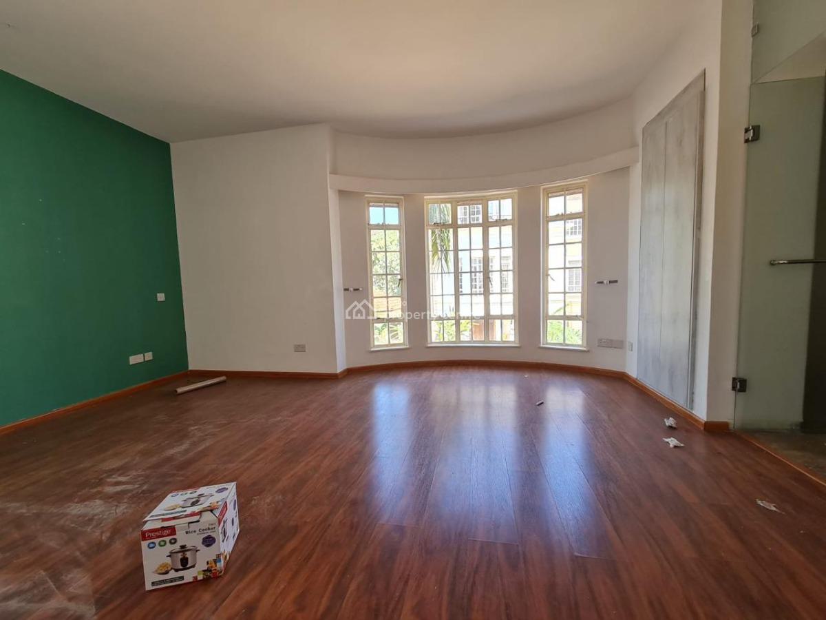 Elegant 5 Bedrooms All-en-suite Townhouse, Spring Valley, Nairobi, House for Rent