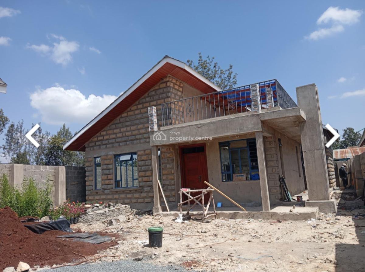 Amazing 3bedroom Home All Ensuite with Dsq and Pergola on an Eighth, 300m From Tarmac Rd, Ongata Rongai, Kajiado, House for Sale