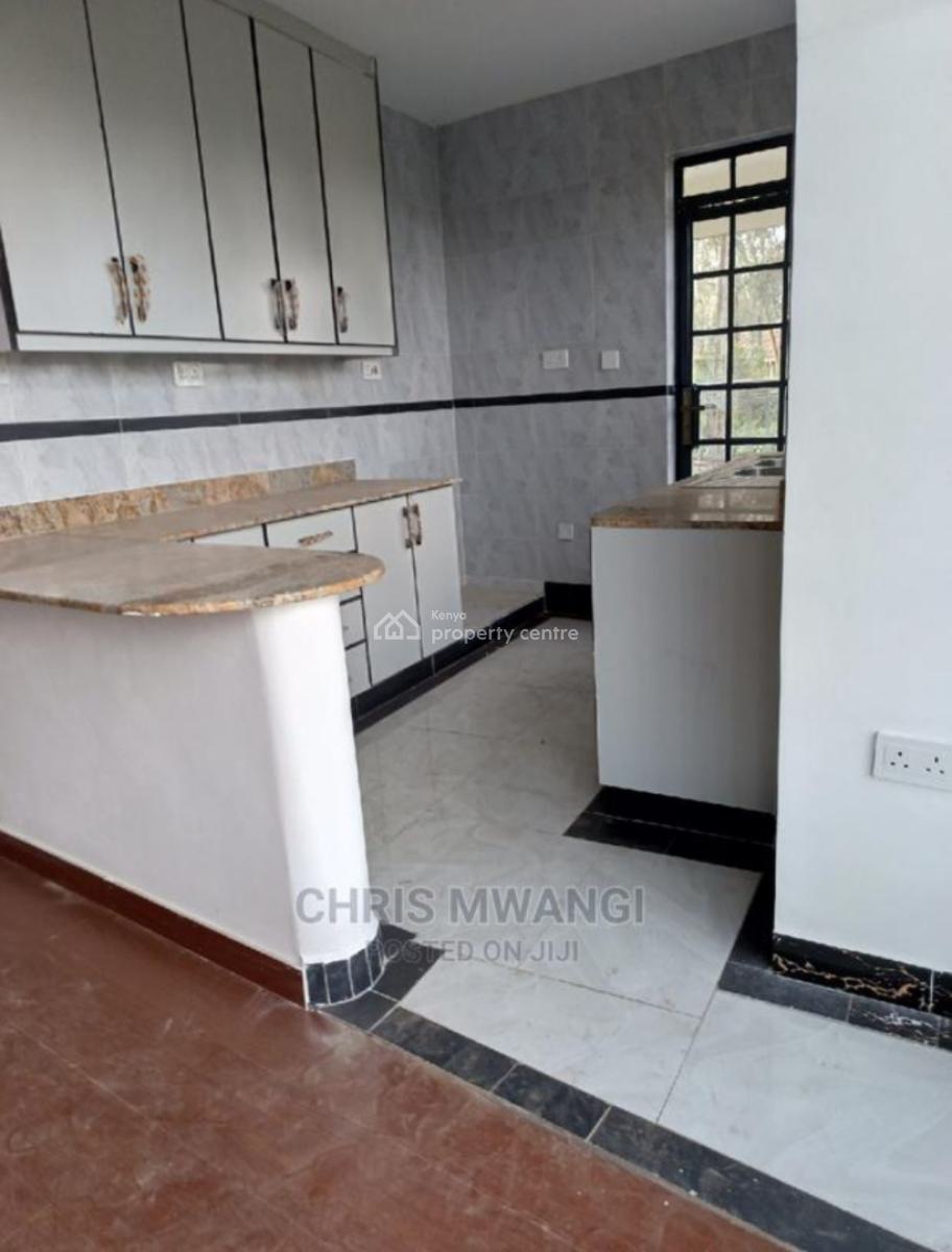 Income Generating 3bedroom Block of Flat, Ruaka, Kiambu, Commercial Property for Sale