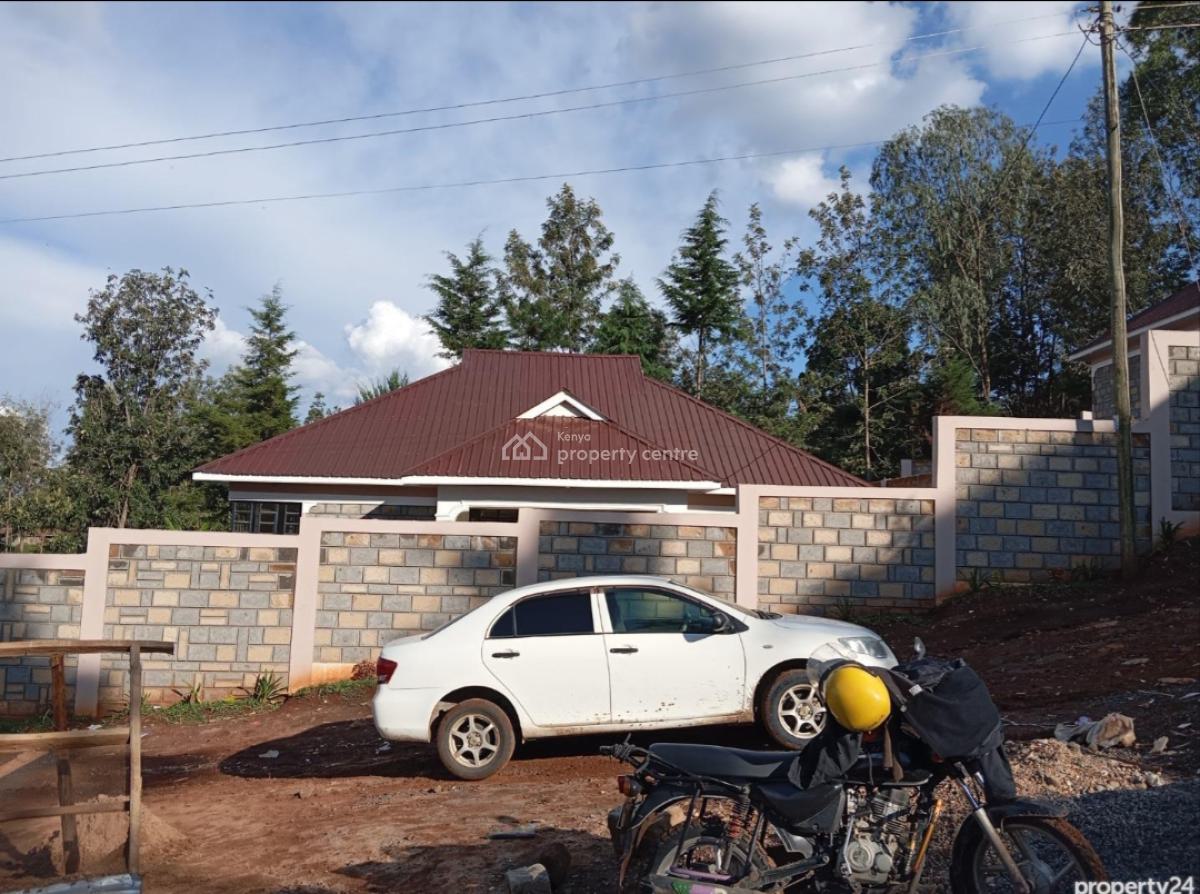 Amazing 3bedroom Bungalow All Ensuite Sq on Eighth, 400 Meters From The Tarmac Road, Ngong, Kajiado, House for Sale