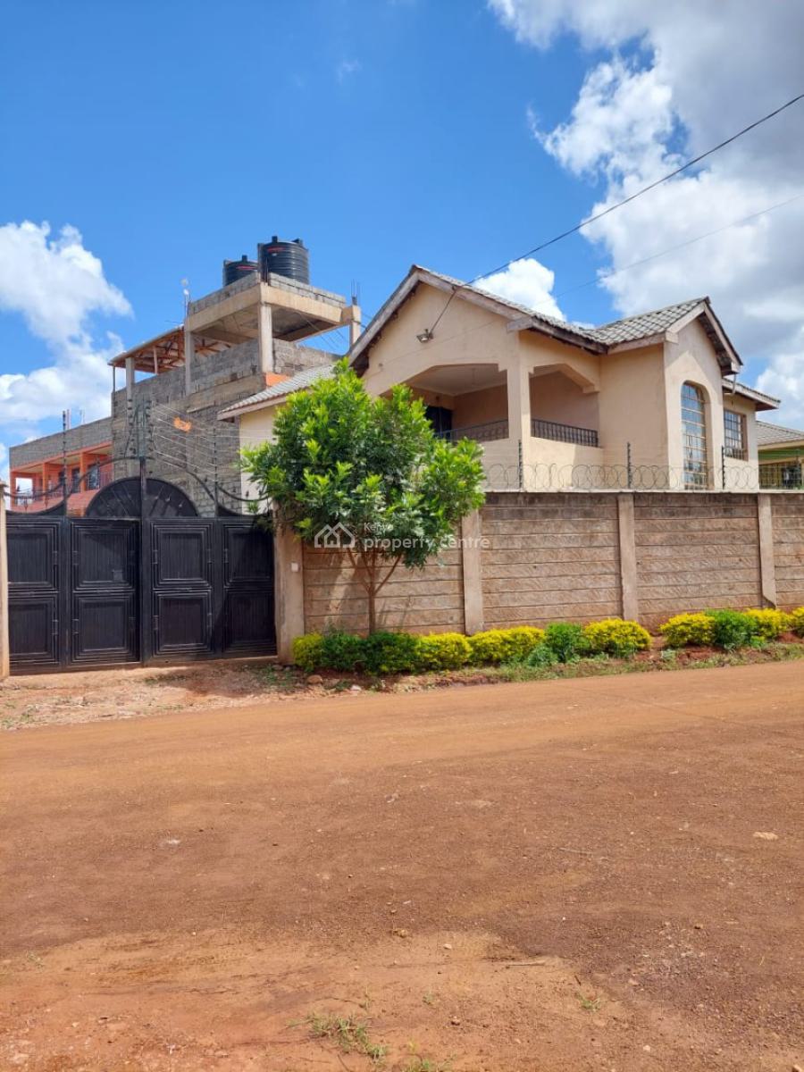 Spacious 5 Bedroom Maisonette 2ensuite on Eighth, Ngoingwa Murram, 400 Meter From Thika Highway, Thika, Kiambu, House for Sale