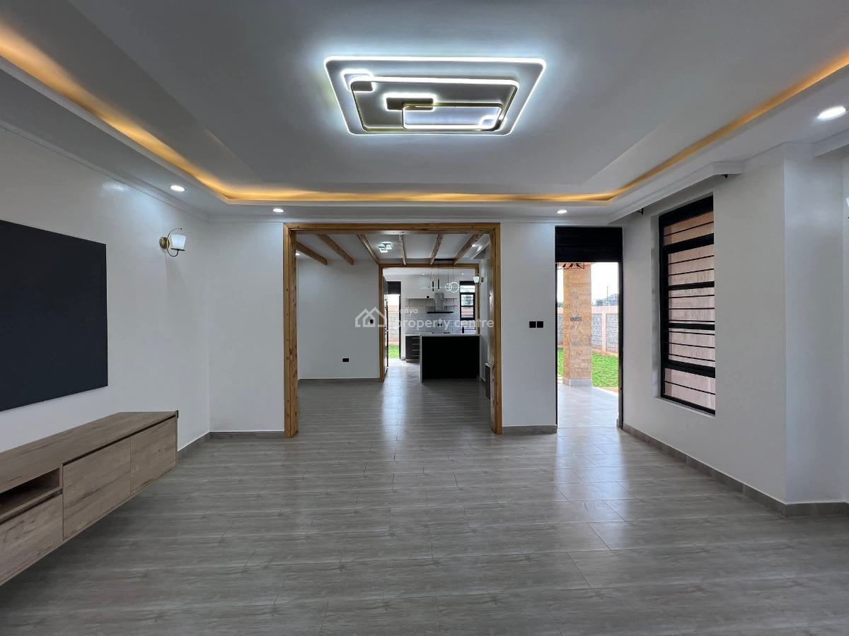 4bedroom Maisonette All Ensuite with Dsq on Eighth, Mugutha, Ruiru, Ruiru, Kiambu, House for Sale