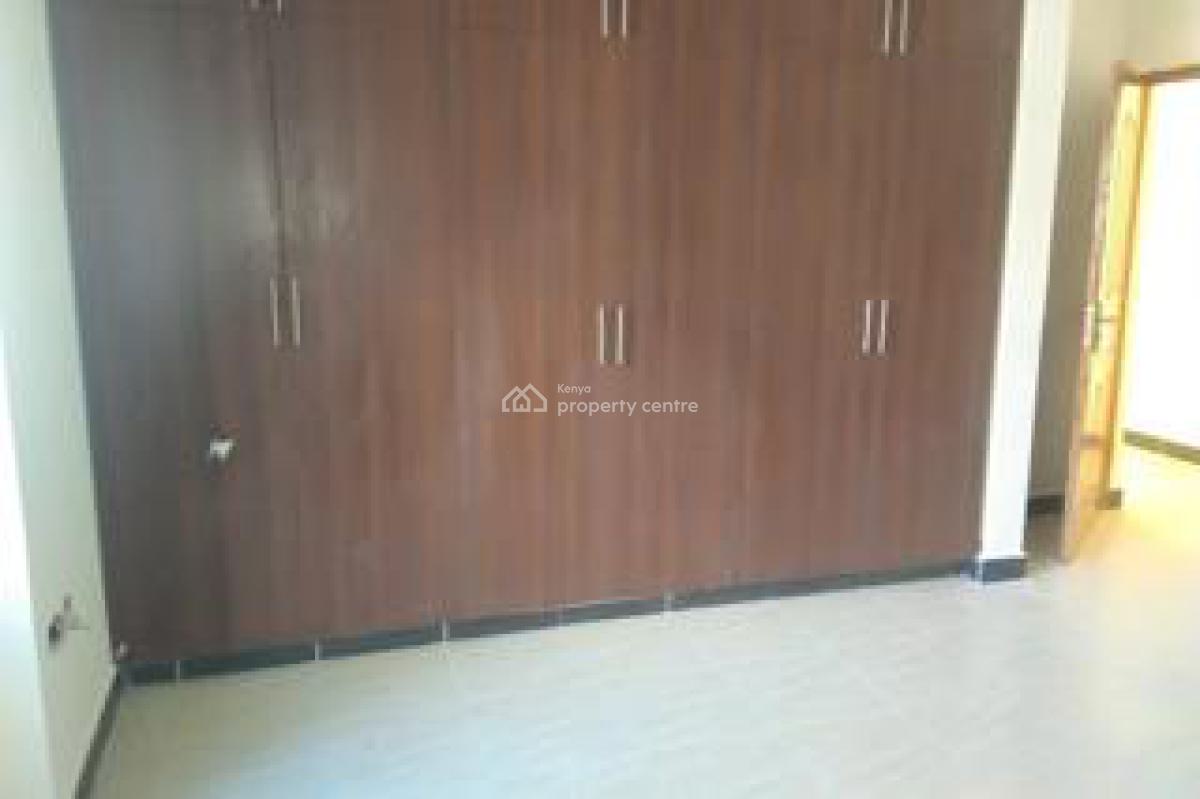 Amazing 3bedroom Home Master Ensuite on Eighth, a Few Meters From The Tarmac Road, Ongata Rongai, Kajiado, House for Sale