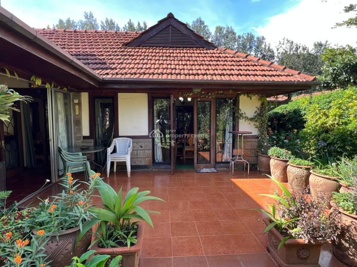 One Acre with 4 Bedroom Bungalow All Ensuite, Karen, Nairobi, Land for Sale