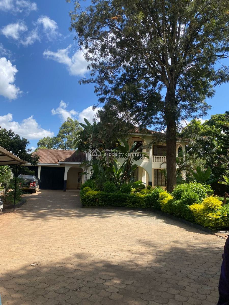 5-bedroom House with Sq Sits on Half an Acre in Karen, Hardy Ndovu Rd., Karen, Karen, Nairobi, Townhouse for Sale