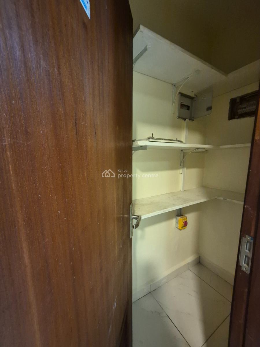 3 Bedroom Unfurnished with Servant Quatre, Kilimani, Nairobi, Apartment for Rent