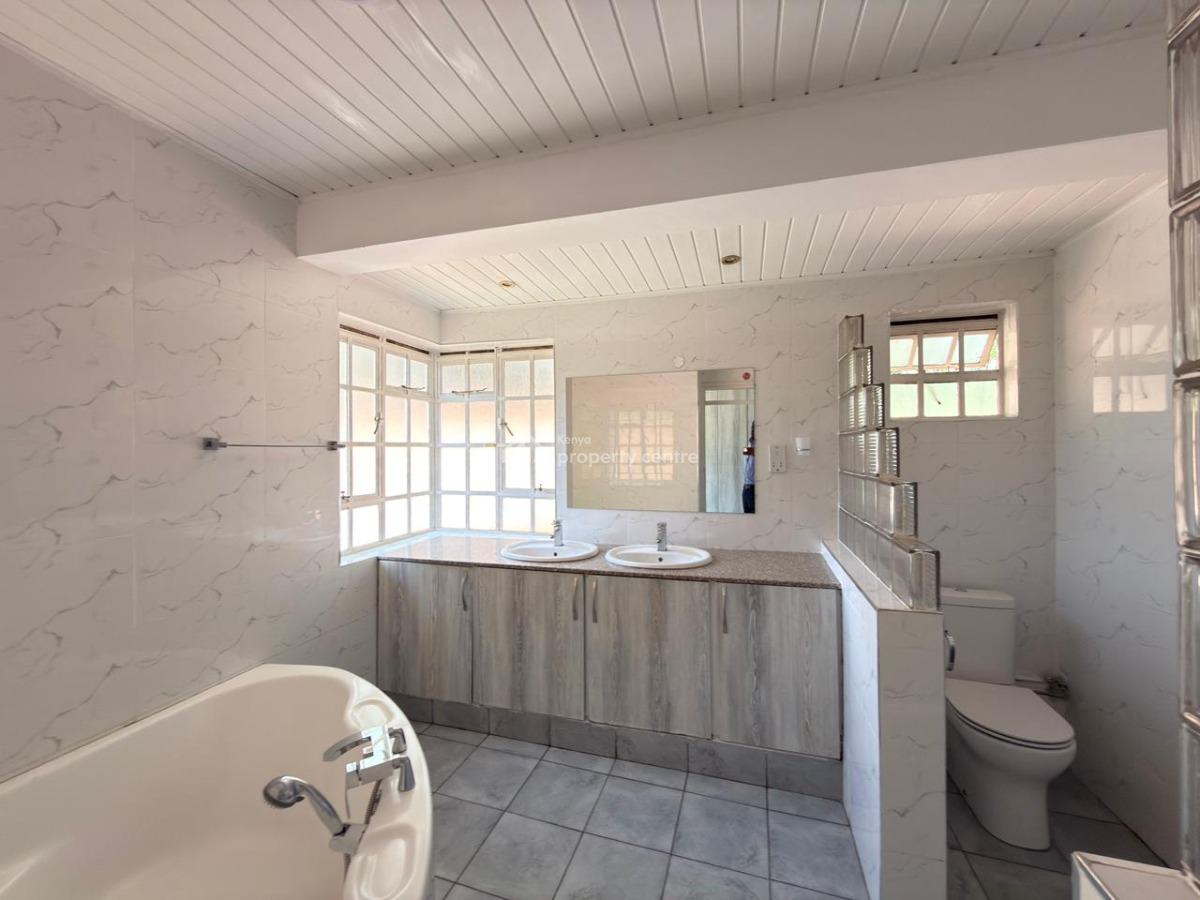 Elegant 4 Bedrooms Home on Half Acre, Gigiri, Westlands, Nairobi, House for Rent