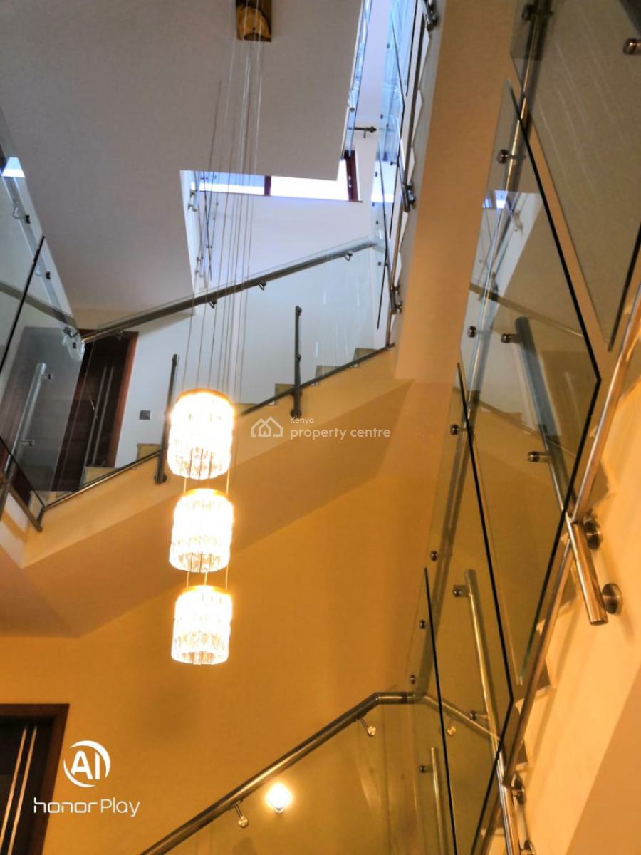 Ultra-luxury 5 Bedrooms Villas, Lavington, Nairobi, House for Sale