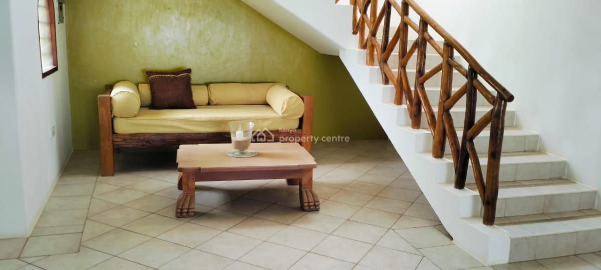 Beachfront All Ensuite 4-bedroom Villa, Off Kanani Road, Watamu, Kilifi, House for Sale