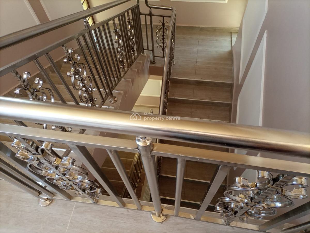 5 Bedroom House with Sq All Ensuite Ruiru Mugutha, on a 50 By 100 Plot, Ruiru, Ruiru, Kiambu, Townhouse for Sale